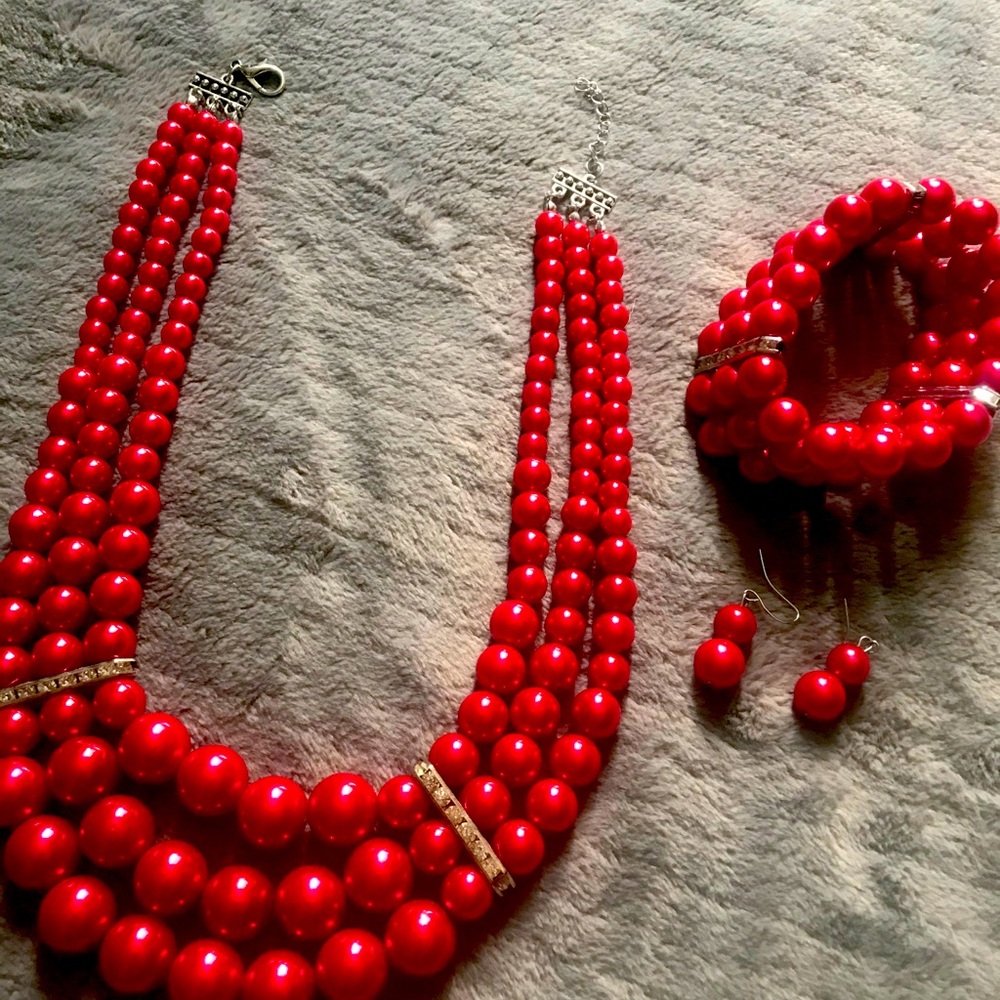 Red jewelry set